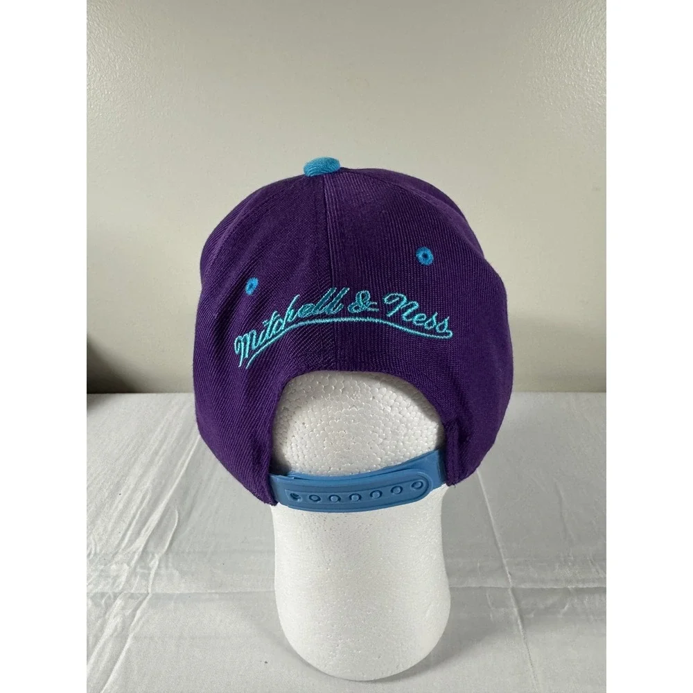 Mitchell & Ness Charlotte Hornets NBA Snapback Hat Purple Teal Hardwood Classics